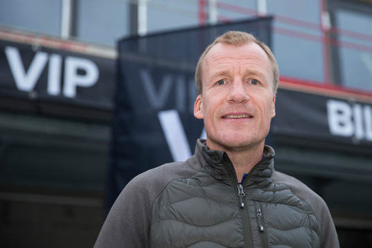 Tidigare Frölunda spelaren Niklas Andersson utanför