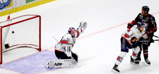 Linköpings Kristian Näkyvä gör 1-0 bakom Växjös