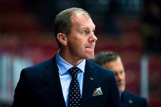 s tränare Johan Lindbom