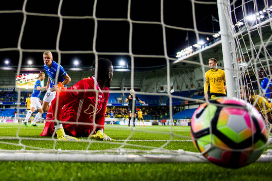 Molde's 1-2 goal gets annulled by referee Svein Oddvar Moen