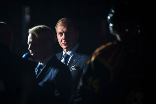 s tränare Johan Lindbom