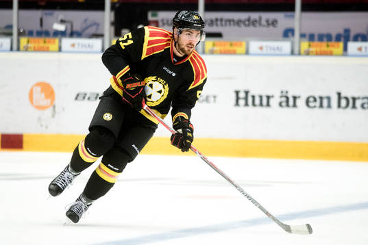 Brynäs Marc Zanetti före ishockeymatchen i SHL mellan