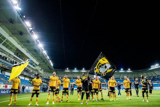 Lillestrøm players celebrate