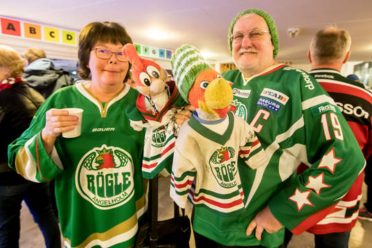 Rögle suporters i ishockeymatchen i SHL mellan Mora och
