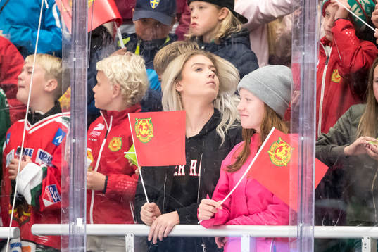 Moras fansen i ishockeymatchen i SHL mellan Mora och Rögle