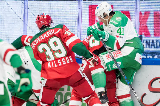 Rögles Daniel Widing och Moras Jacob Nilsson  i