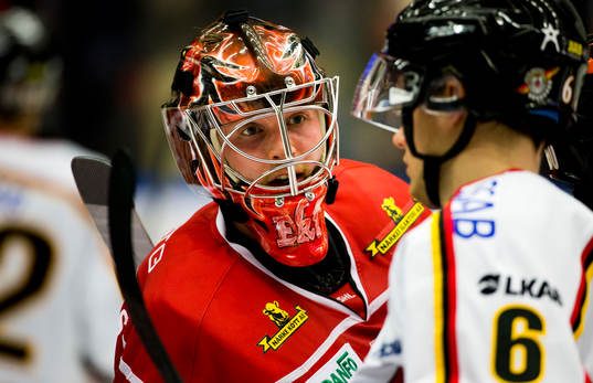 Örebros målvakt Eero Kilpeläinen