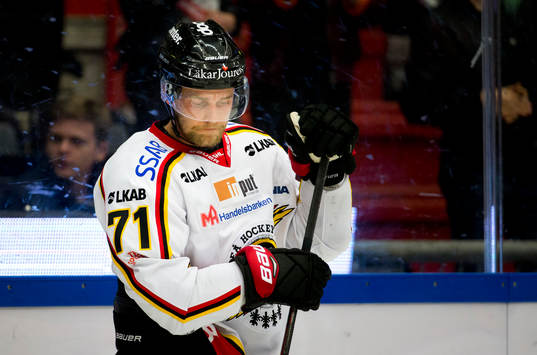 Luleås Patrick Cehlin deppar