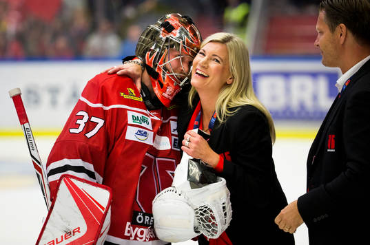 Örebros målvakt Eero Kilpeläinen får pris som matchens