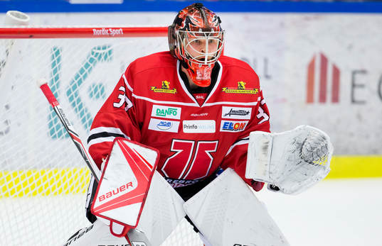 Örebros målvakt Eero Kilpeläinen
