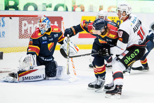 Djurgårdens William Lagesson mot Malmö Redhawks Robin