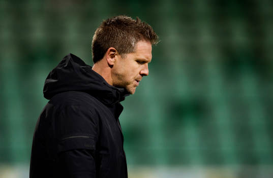 s tränare Rikard Norling deppar