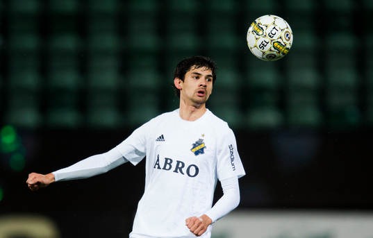 s Jesper Nyholm