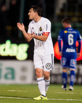 s Stefan Ishizaki manar på sina lagkamrater