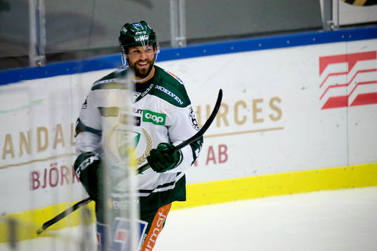 Färjestads Dick Axelsson jublar
