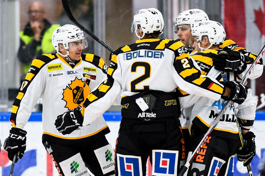Skellefteås spelare jublar