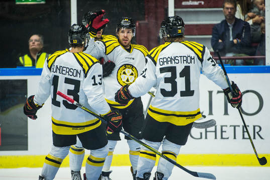 Brynäs Kevin Clark jublar