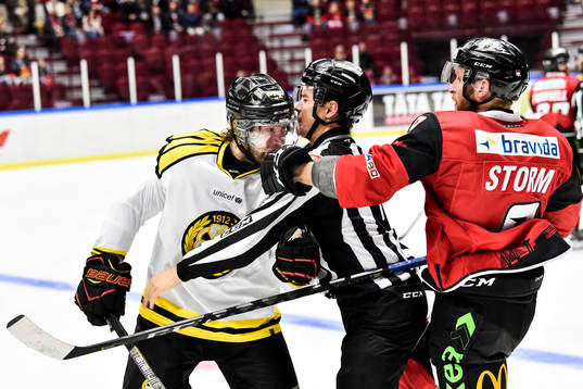 Brynäs Jonathan Granström och Malmö Redhawks Frederik