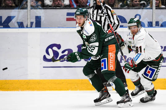 Färjestads Per Åslund och Frölundas Ryan Lasch
