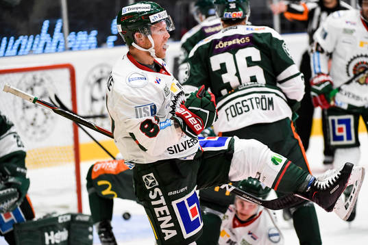Frölundas Ryan Lasch jublar