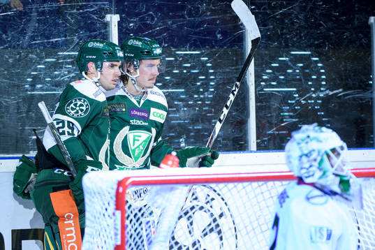 Färjestads Martin Johansson och Joakim Nygård jublar