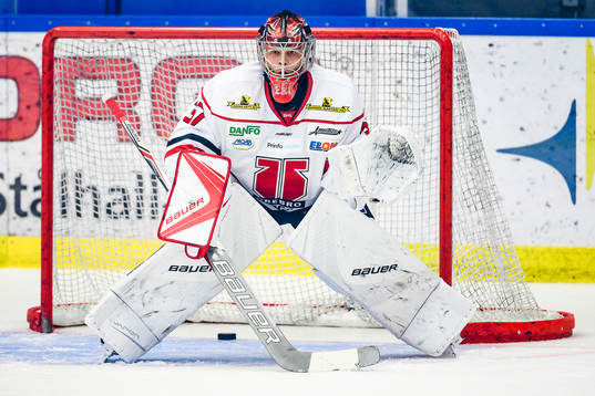 Örebros målvakt Eero Kilpeläinen