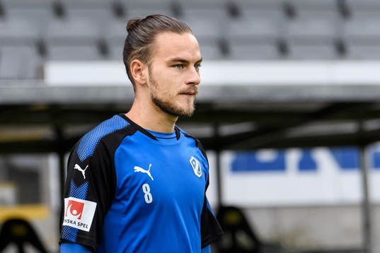 Halmstads Pontus Silfwer före fotbollsmatchen i