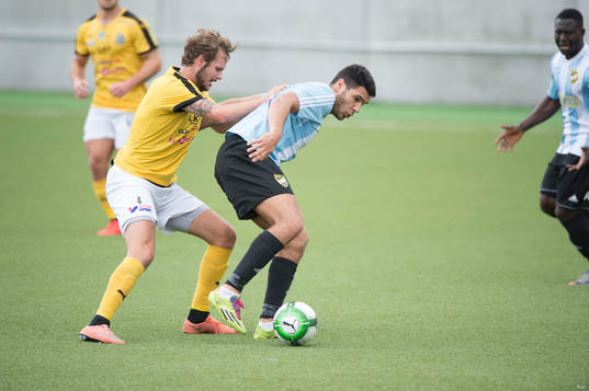 IFK Hässleholms Tommy Filipovic i matchen i division 2