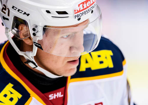 Djurgårdens Andreas Engqvist på uppvärmningen