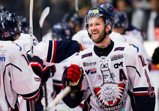 Linköpings Sebastian Karlsson jublar