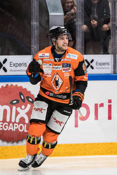 Karlskronas Konstantin Komarek jublar