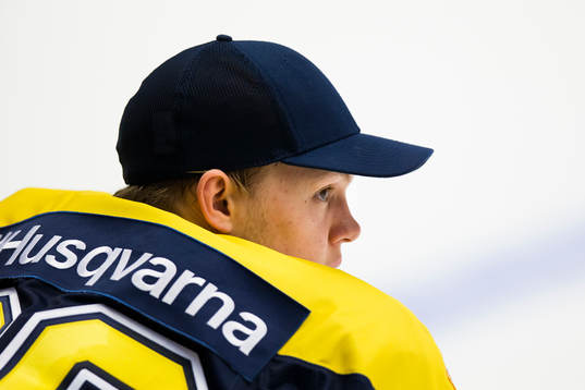 s målvakt Linus Söderström