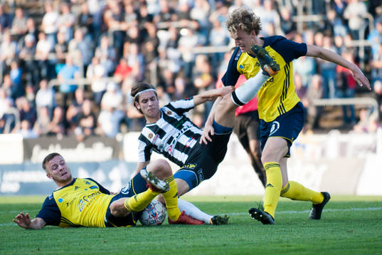 Landskronas Adi Nalic och Ängelholms Erik Widén