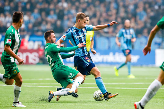 Hammarbys Muamer Tankovic och Djurgårdens Felix Beijmo