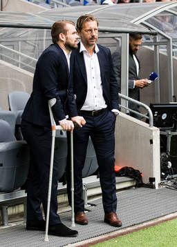 Hammarbys skadade Mads Fenger Nielsen och sportchef Jesper