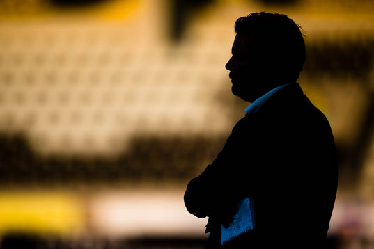 Häckens tränare Mikael Stahre deppar