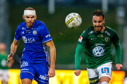 Sundsvalls Marcus Danielson och Jönköpings Dzenis Kozica