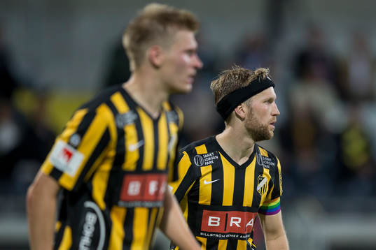 Häckens Juhani Ojala t.v. och Rasmus Lindgren t.h