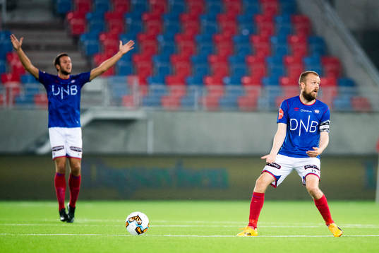 Christian Grindheim of Vålerenga reacts