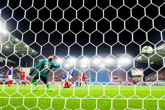 Fredrik Haugen of Brann scores 1-1