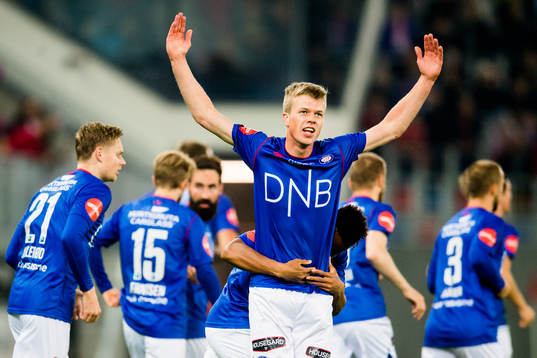 Samuel Karl Fridjonsson of Vålerenga celebrates with his