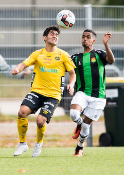 Elfsborgs Eduart Iljazi och GAIS Ramzy Kalefa Osman
