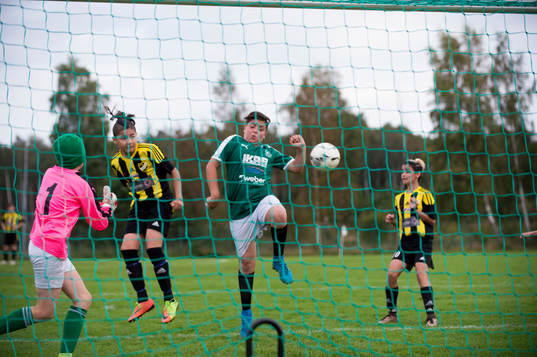 i matchen för pojkar födda 2006 mellan IFK Hässleholm