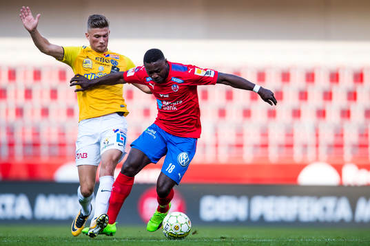 Helsingborgs Oscar Cosmo och Falkenbergs Erik Pärsson