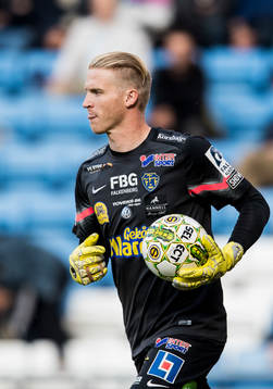 Falkenbergs målvakt Hampus Nilsson