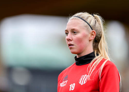 Piteås Elin Bragnum på uppvärmningen