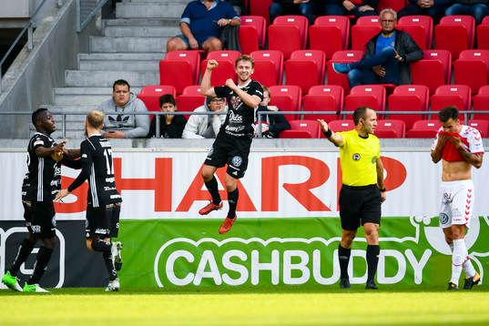 Östersunds Ludvig Fritzon jublar