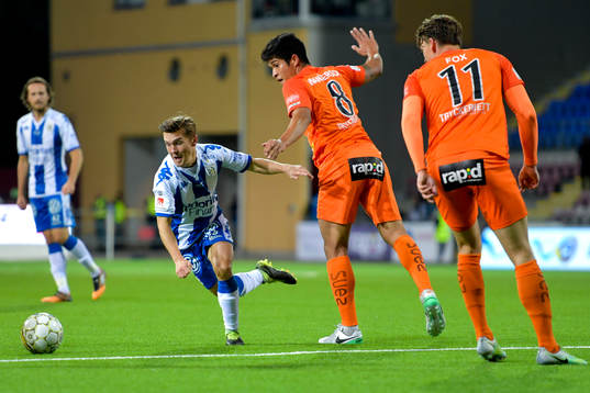 IFK Göteborgs Patrik Karlsson Lagemyr och AFC Eskilstunas