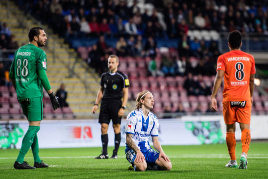IFK Göteborgs Elias Mar Omarsson deppar