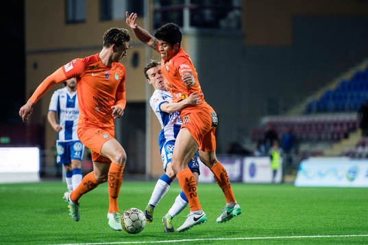 IFK Göteborgs Patrik Karlsson Lagemyr och AFC Eskilstunas